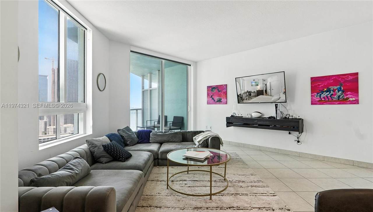 1900 Bayshore Dr - Photo 1