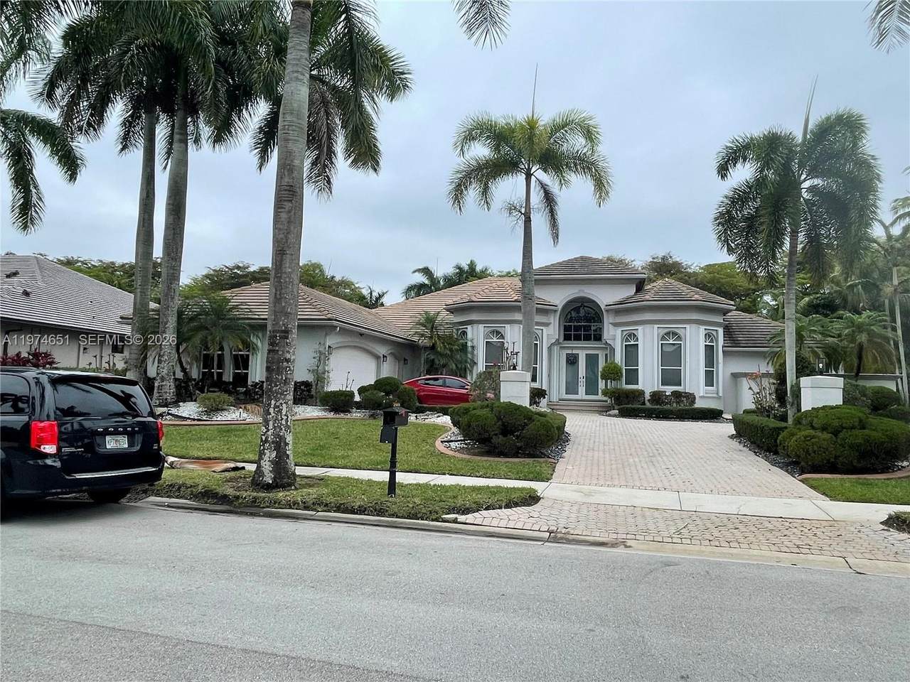 https://bt-photos.global.ssl.fastly.net/miami/1280_boomver_3_A11974651-2.jpg