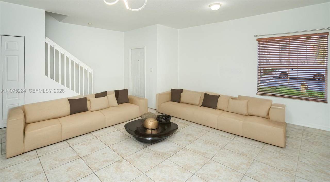 https://bt-photos.global.ssl.fastly.net/miami/1280_boomver_1_A11975224-2.jpg