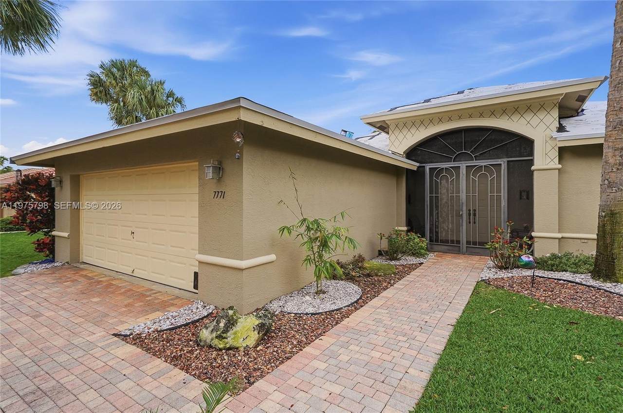 https://bt-photos.global.ssl.fastly.net/miami/1280_boomver_2_A11975798-2.jpg