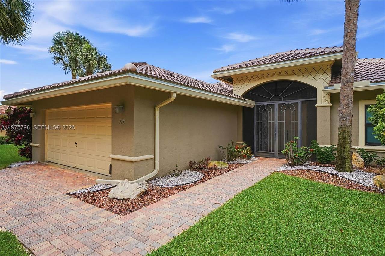 https://bt-photos.global.ssl.fastly.net/miami/1280_boomver_2_A11975798-2.jpg