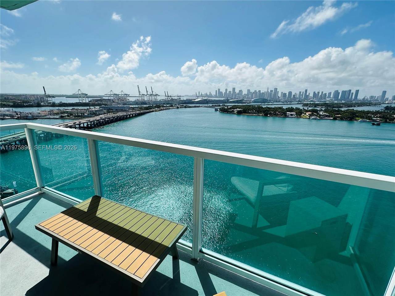 https://bt-photos.global.ssl.fastly.net/miami/1280_boomver_2_A11975896-2.jpg