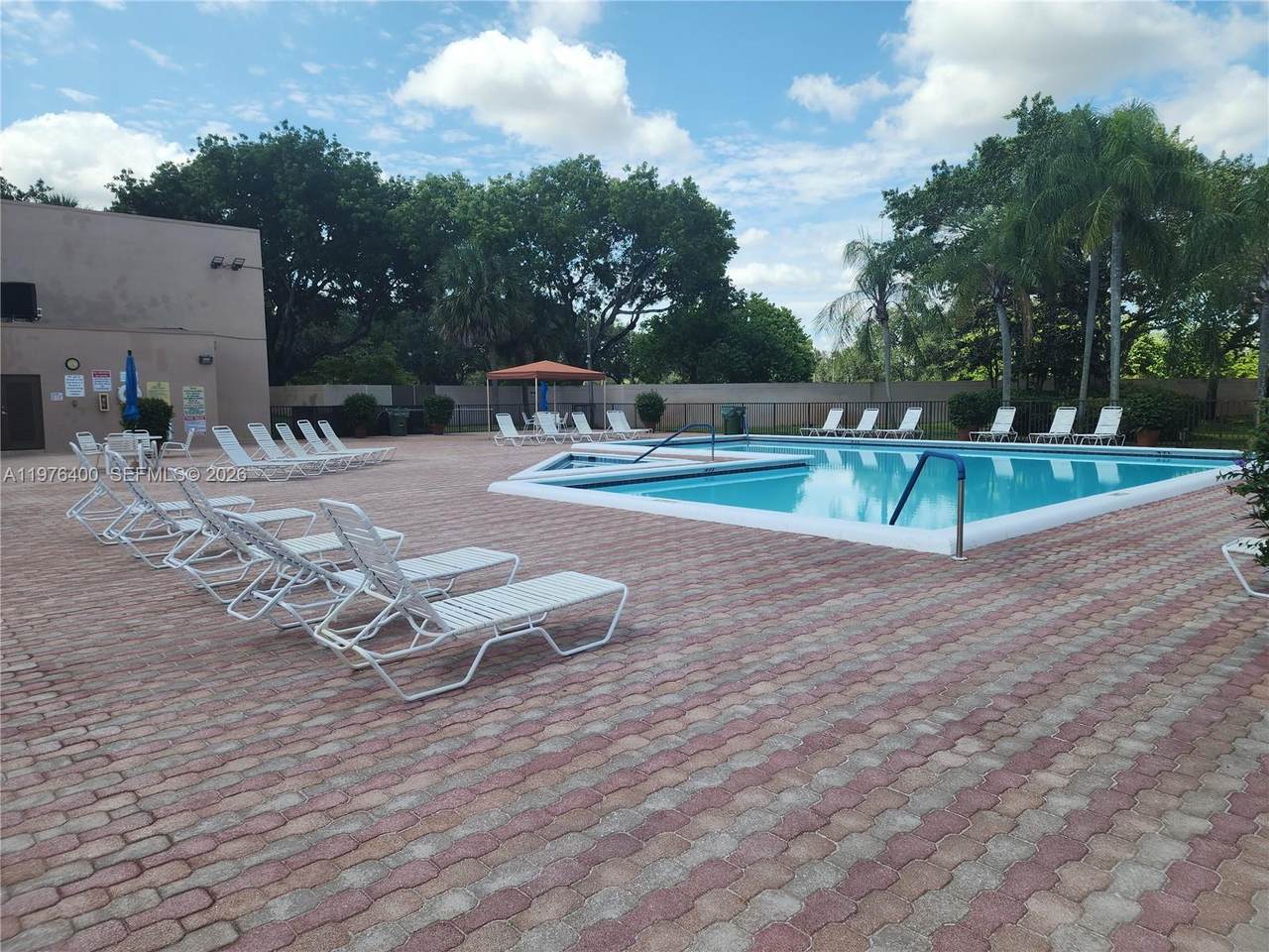 https://bt-photos.global.ssl.fastly.net/miami/1280_boomver_2_A11976400-2.jpg