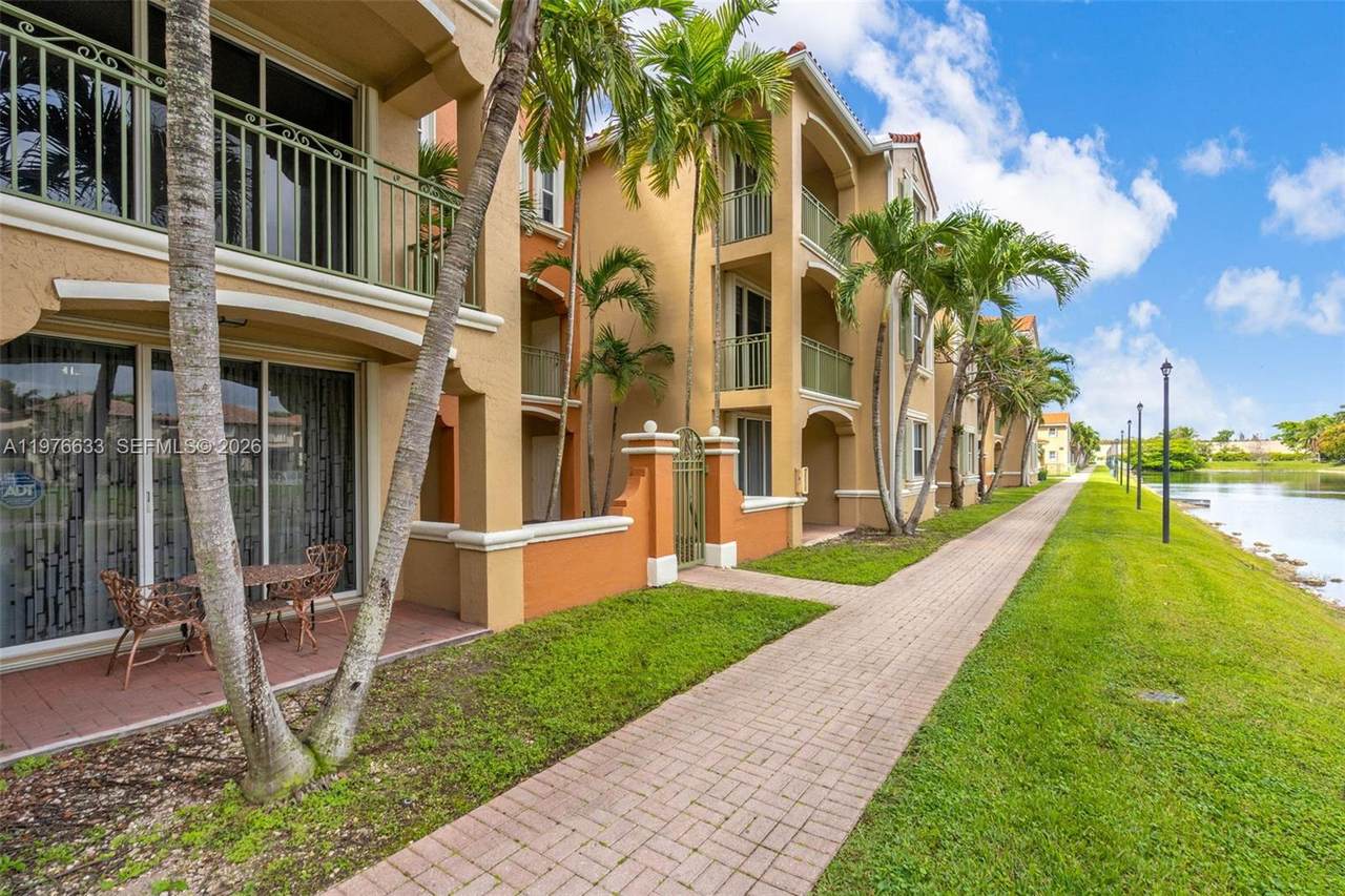 https://bt-photos.global.ssl.fastly.net/miami/1280_boomver_2_A11976633-2.jpg