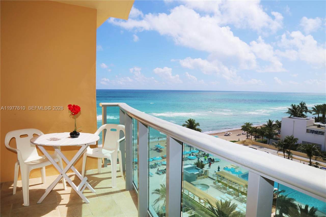 2501 Ocean Dr - Photo 1