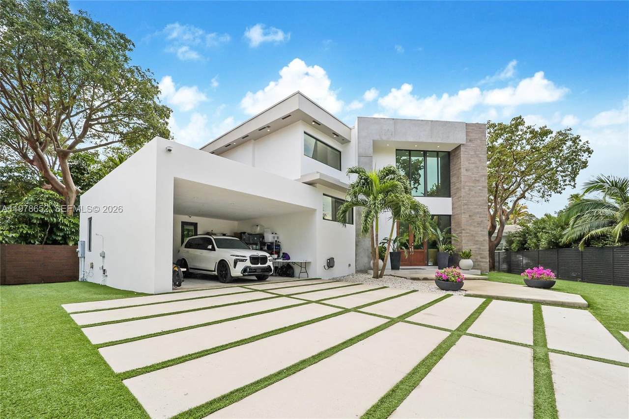 https://bt-photos.global.ssl.fastly.net/miami/1280_boomver_2_A11978652-2.jpg