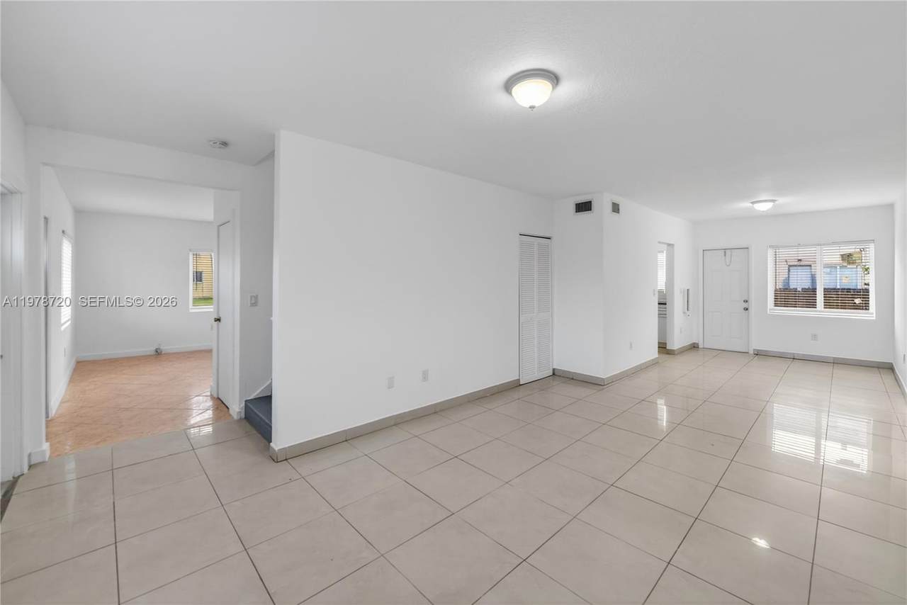 475 84th Ter - Photo 1
