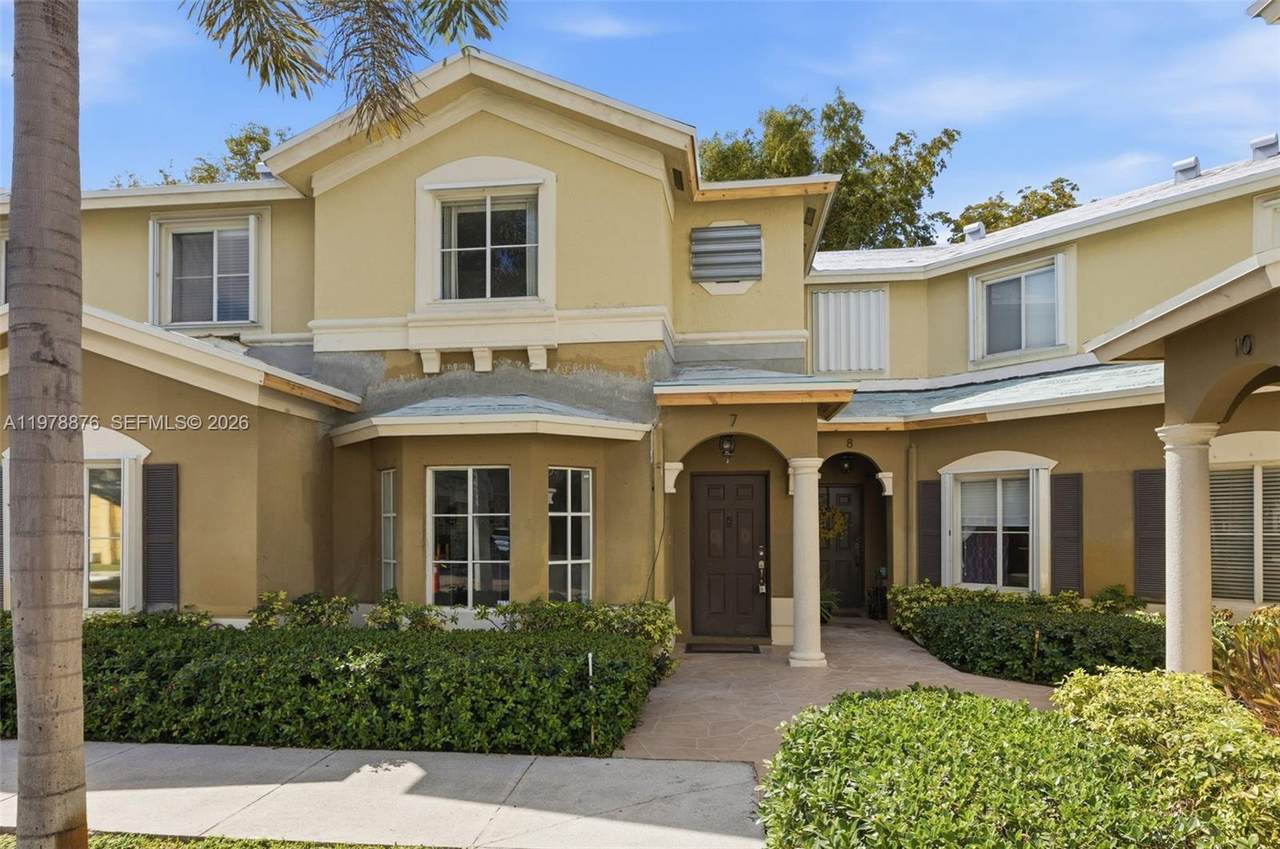 9000 Flagler St - Photo 1