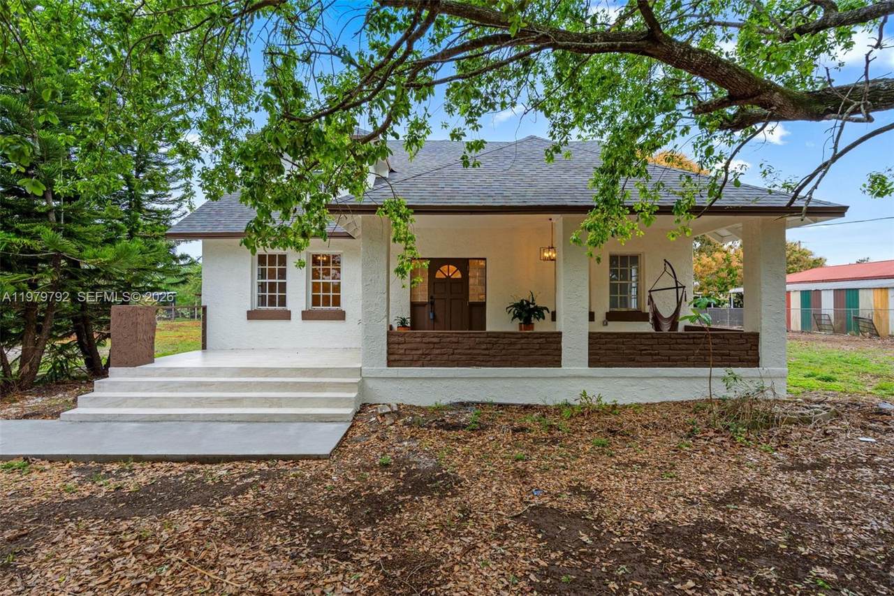 20255 296th St - Photo 1