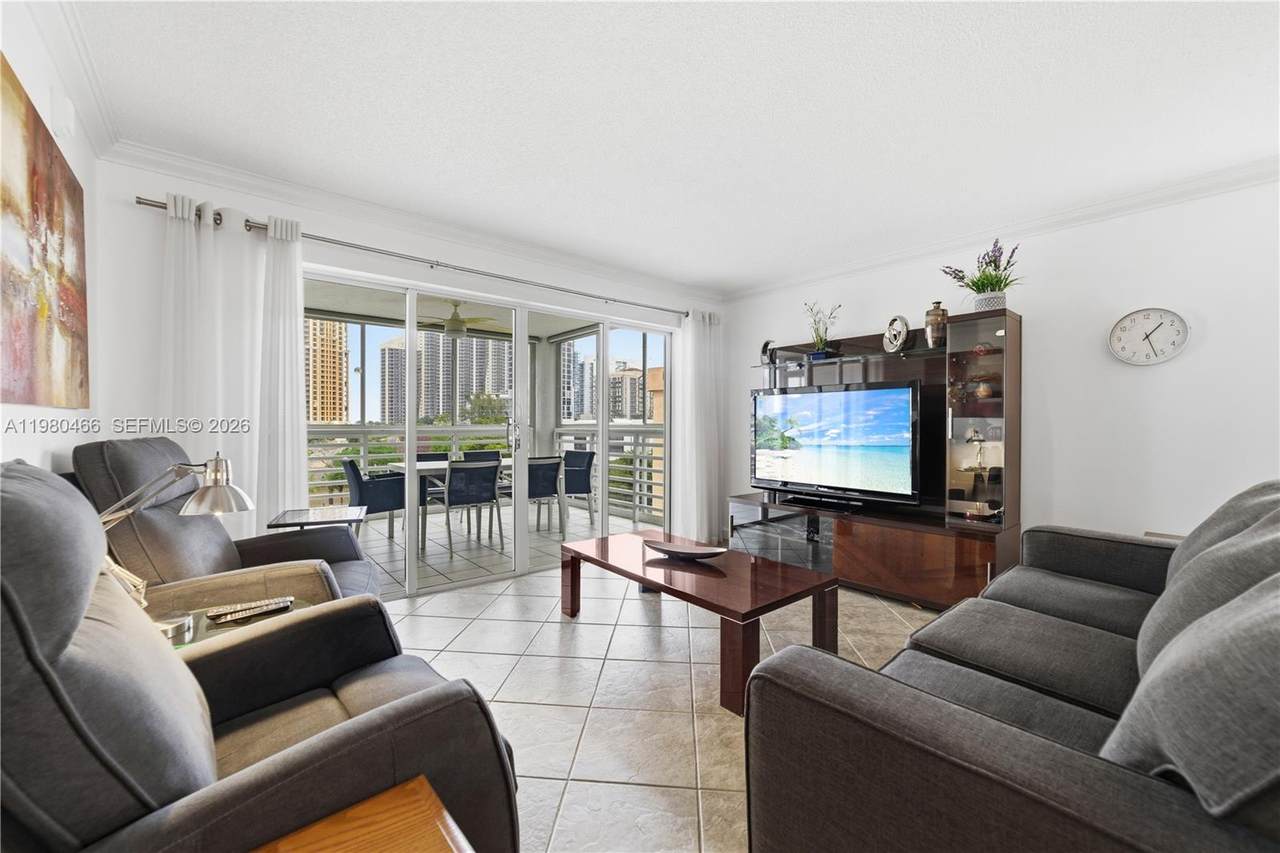 17801 Bay Rd - Photo 1