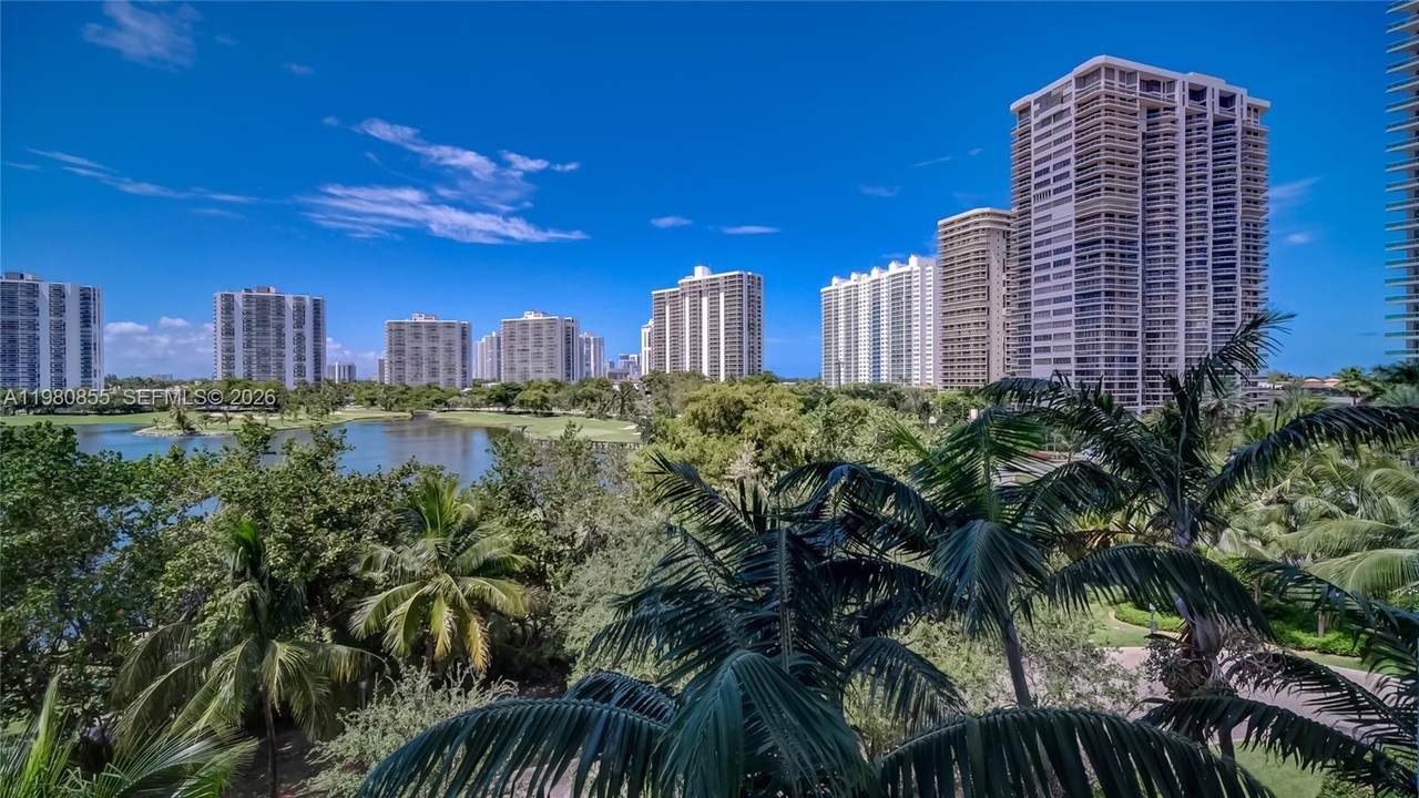 20000 Country Club Dr - Photo 1