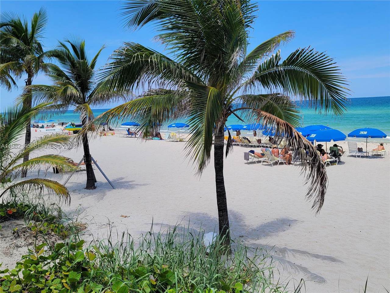 2030 Ocean Dr - Photo 1