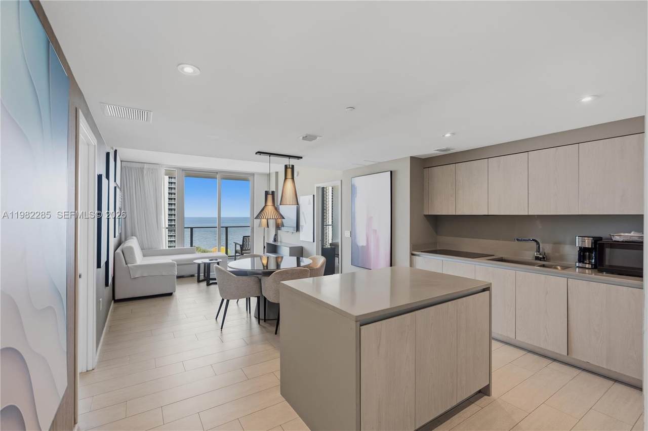 4010 Ocean Dr - Photo 1