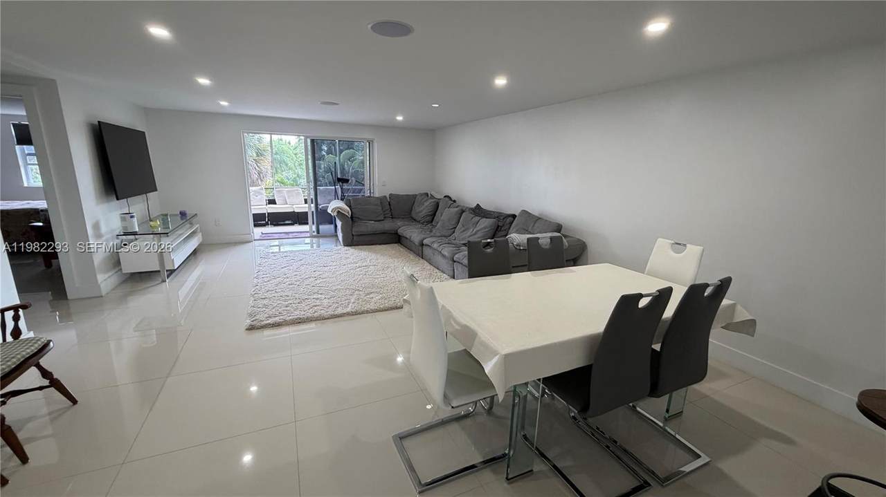 10110 Boca Entrada Blvd - Photo 1