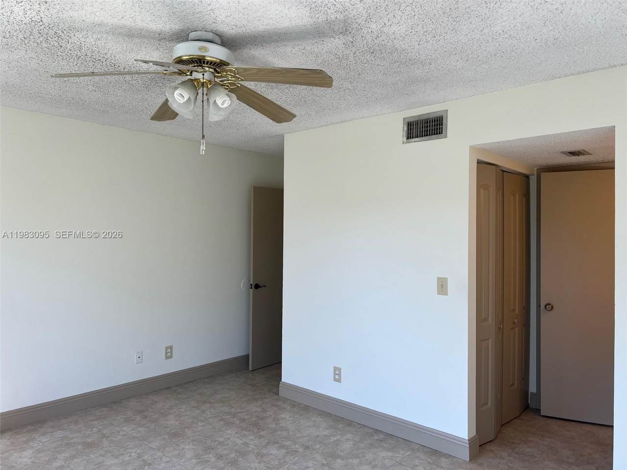 https://bt-photos.global.ssl.fastly.net/miami/1280_boomver_1_A11983095-2.jpg