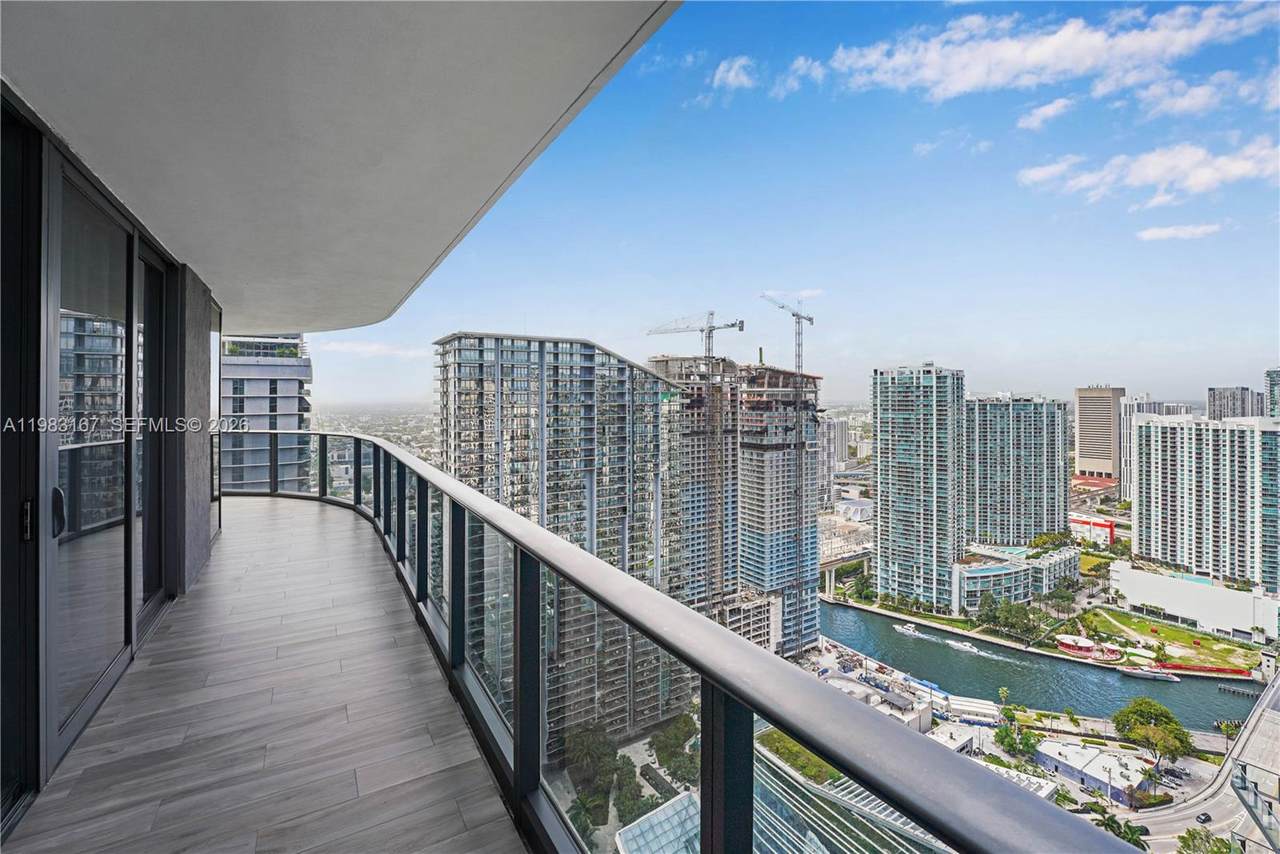 801 Miami Ave - Photo 1