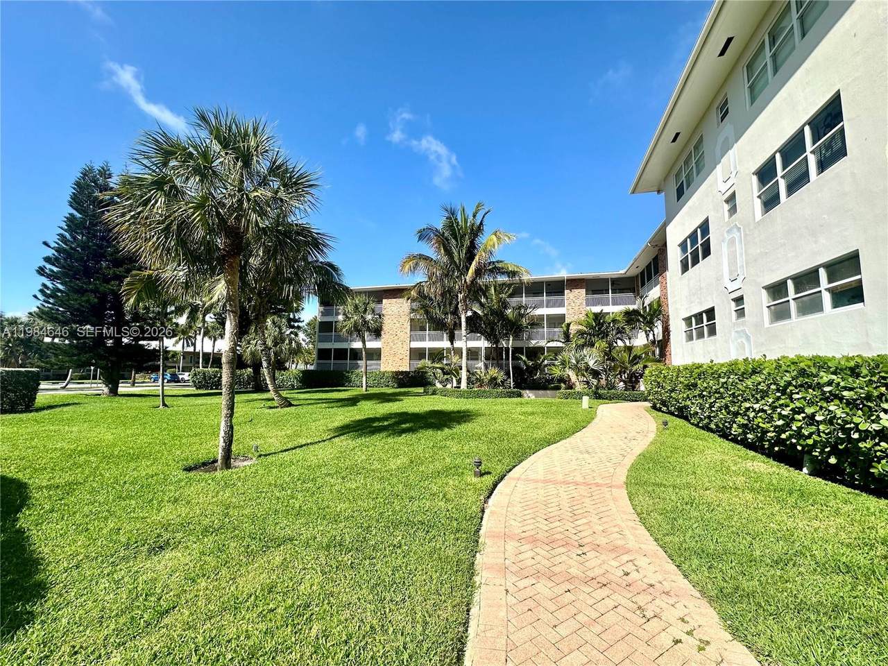 https://bt-photos.global.ssl.fastly.net/miami/orig_boomver_2_A11984646-2.jpg
