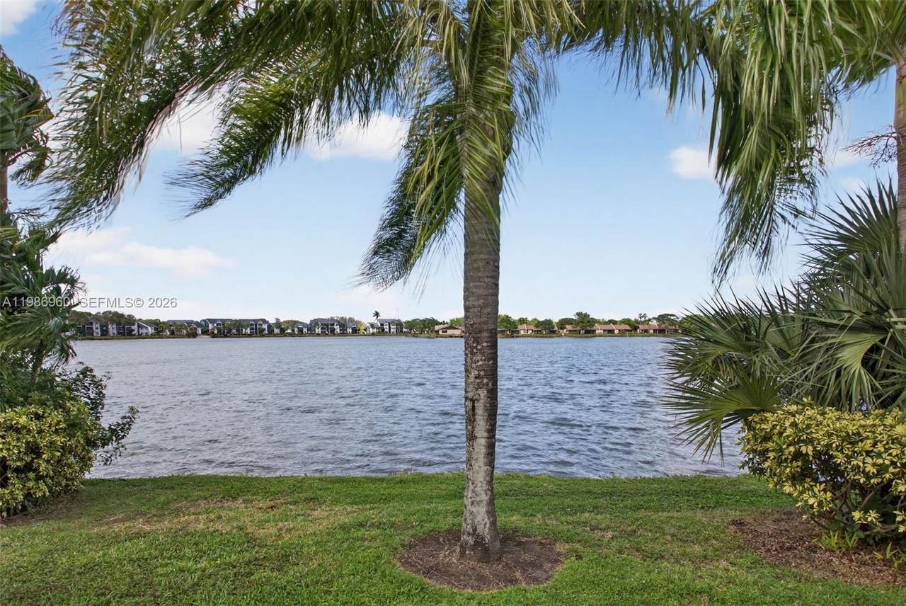 https://bt-photos.global.ssl.fastly.net/miami/1280_boomver_2_A11986960-2.jpg