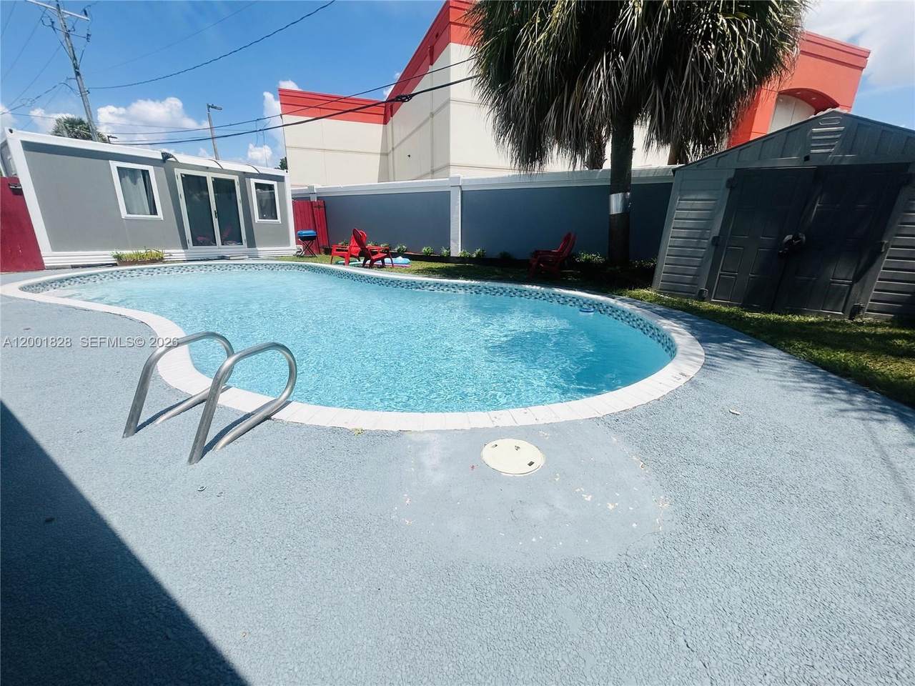 https://bt-photos.global.ssl.fastly.net/miami/1280_boomver_2_A12001828-2.jpg