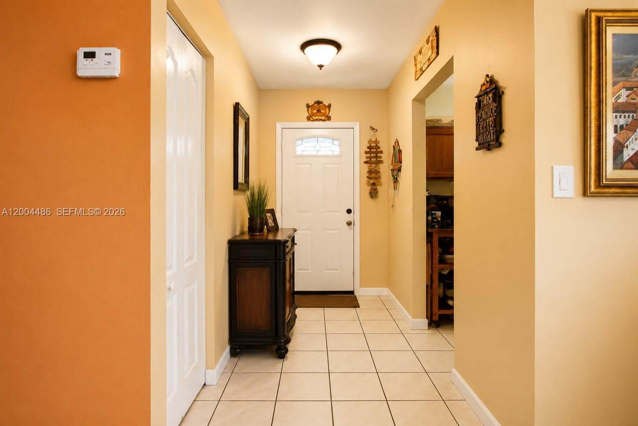 https://bt-photos.global.ssl.fastly.net/miami/1280_boomver_2_A12004486-2.jpg