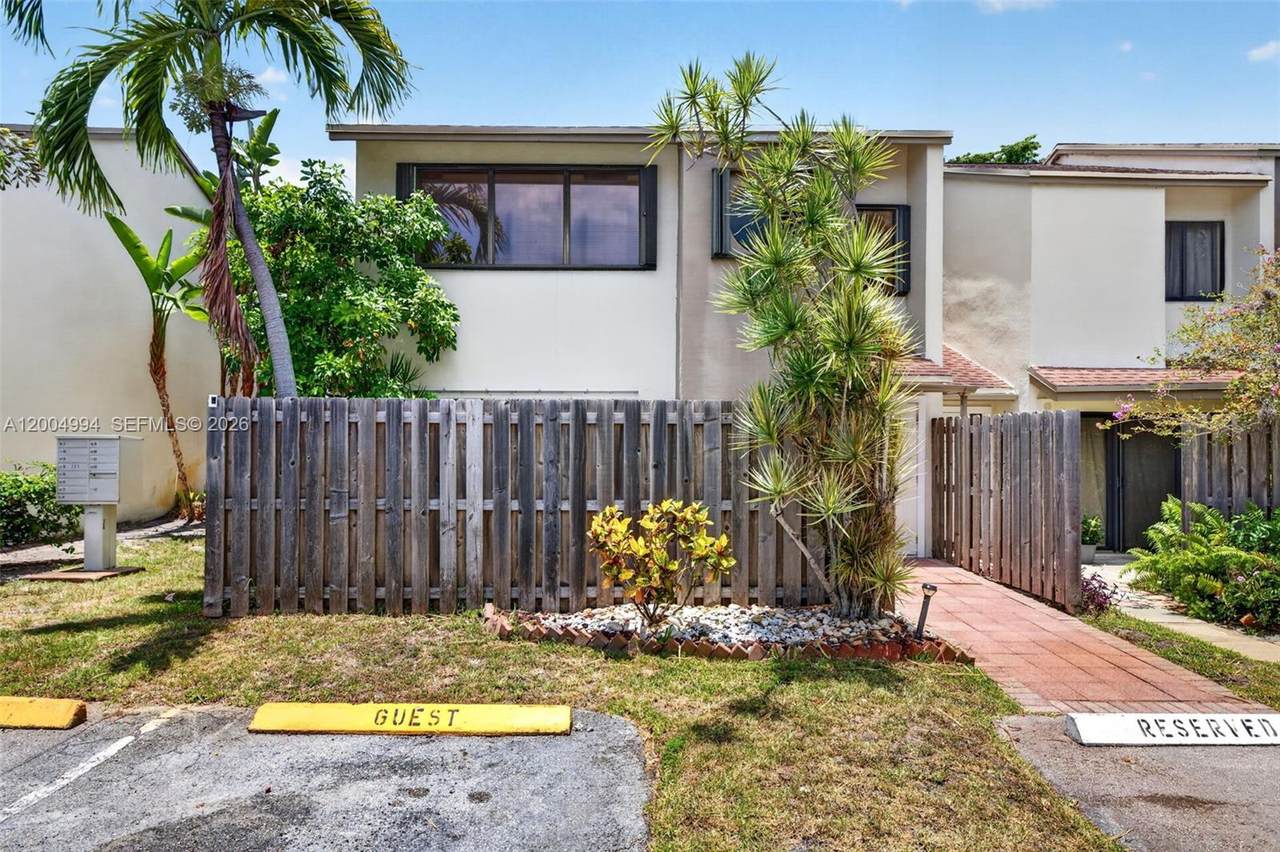 https://bt-photos.global.ssl.fastly.net/miami/1280_boomver_2_A12004994-2.jpg