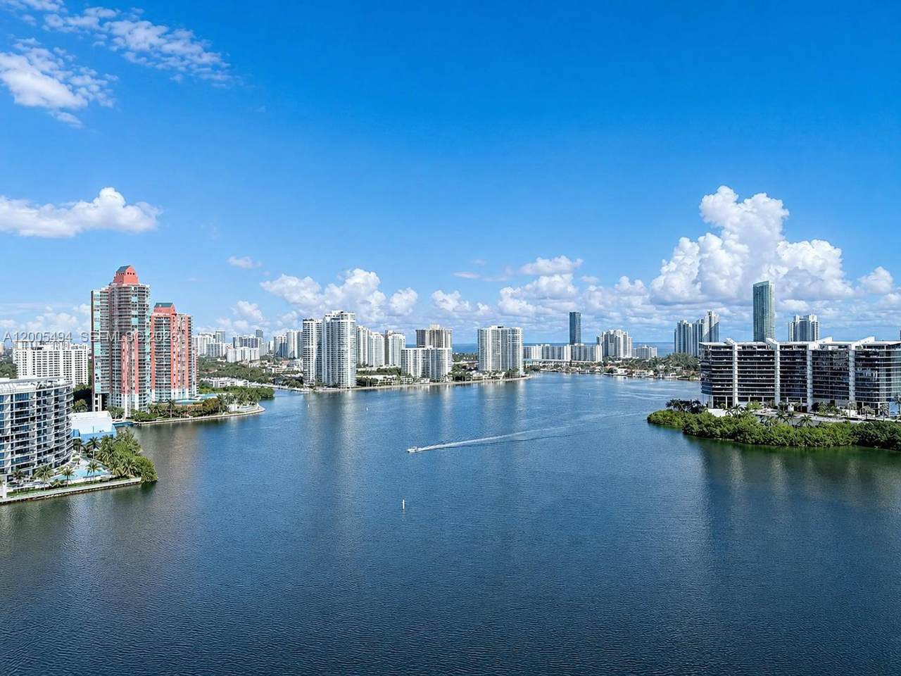 https://bt-photos.global.ssl.fastly.net/miami/1280_boomver_2_A12005494-2.jpg