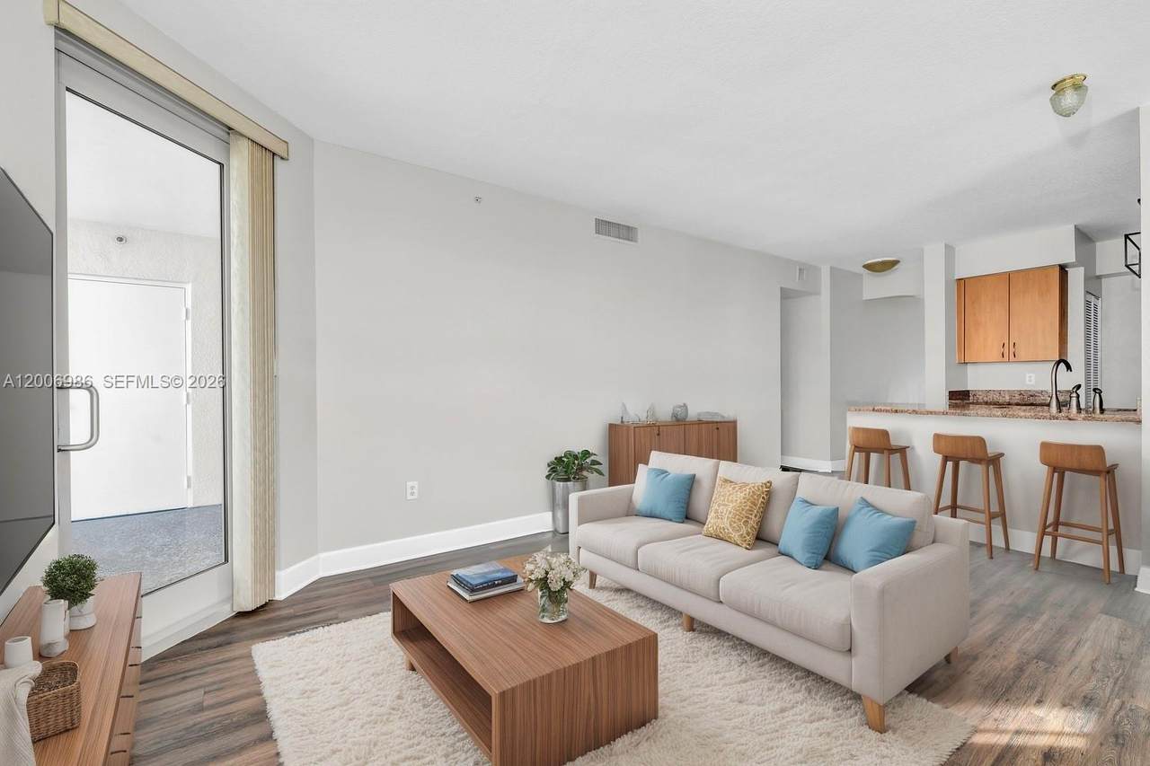 1830 Radius Dr - Photo 1