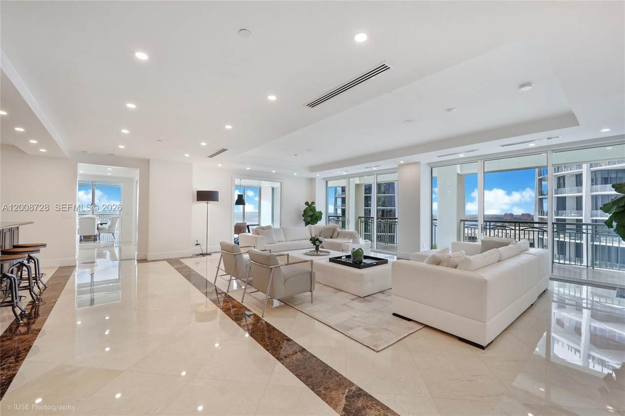 https://bt-photos.global.ssl.fastly.net/miami/1280_boomver_1_A12008728-2.jpg