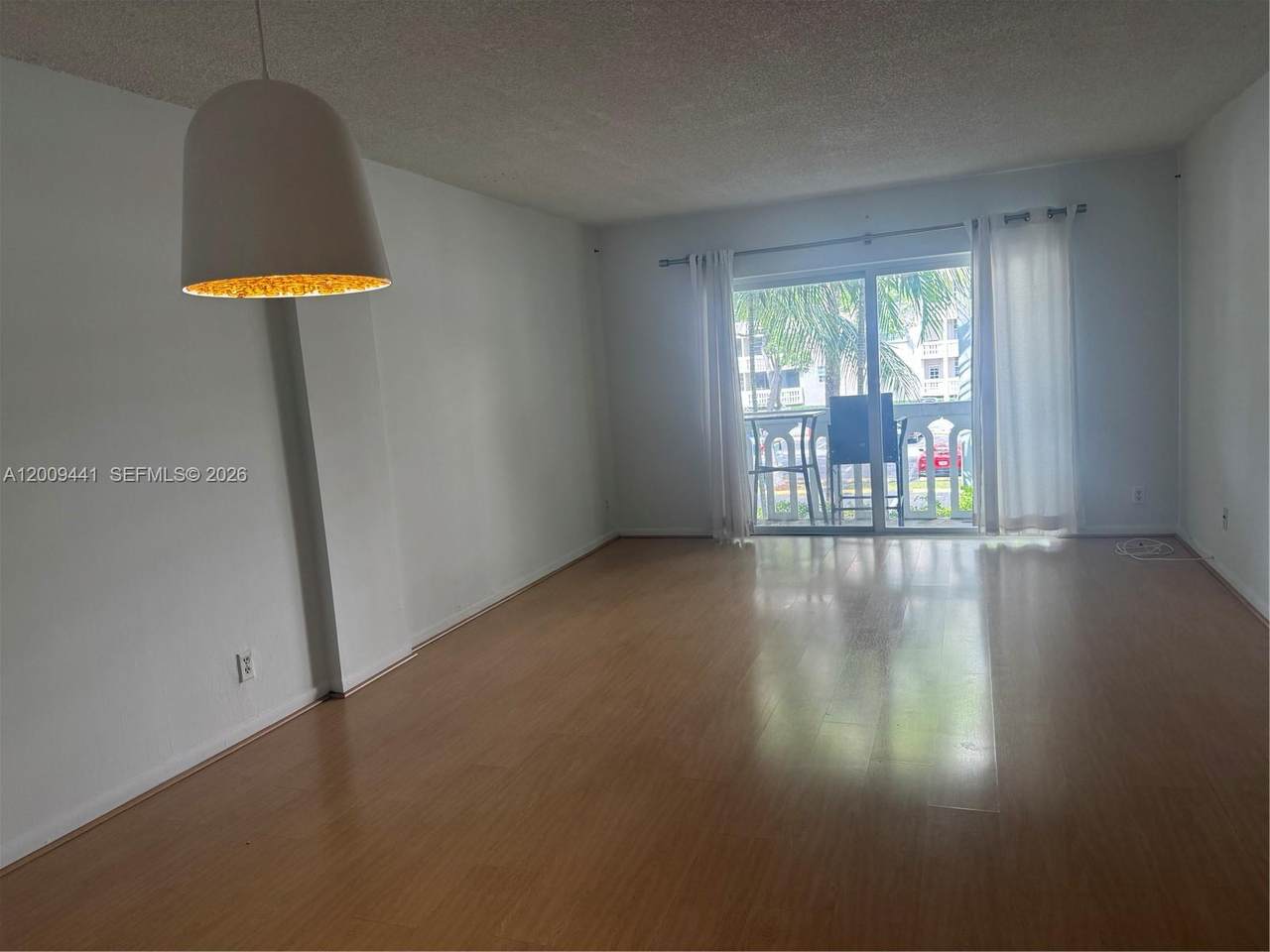 https://bt-photos.global.ssl.fastly.net/miami/1280_boomver_2_A12009441-2.jpg
