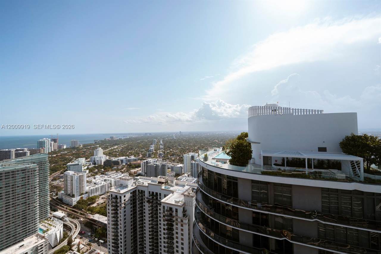 https://bt-photos.global.ssl.fastly.net/miami/1280_boomver_2_A12009919-2.jpg