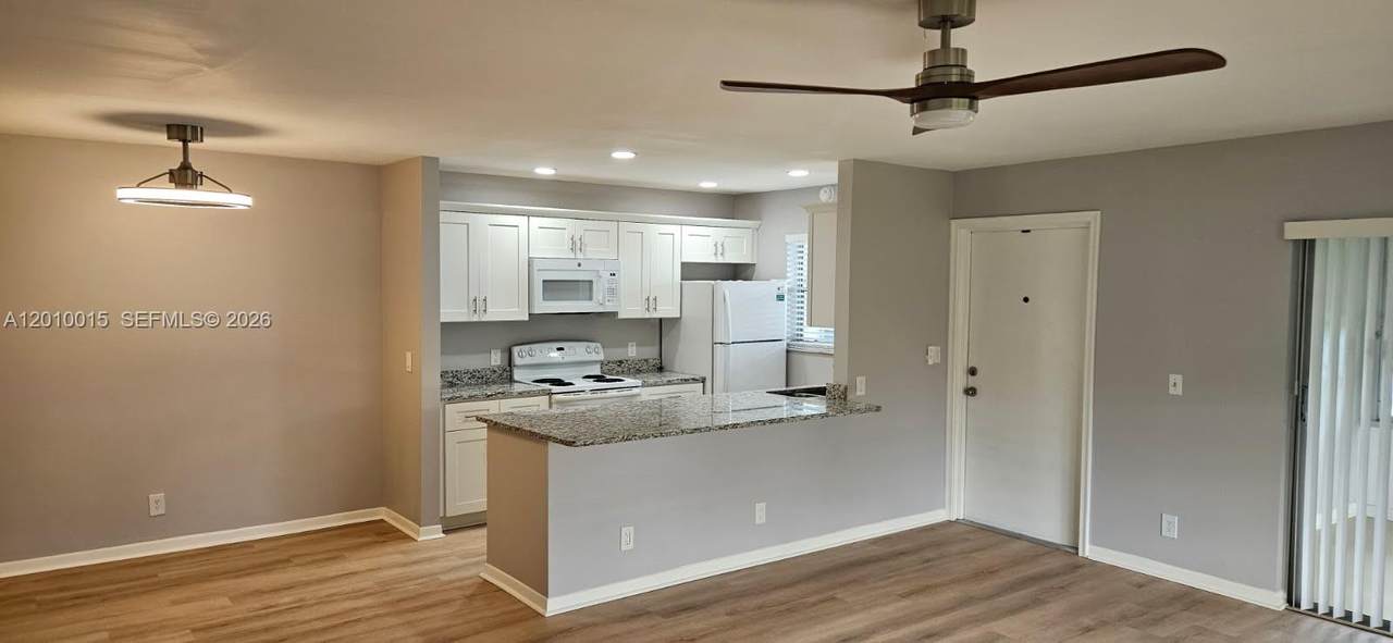 775 North Dr - Photo 1