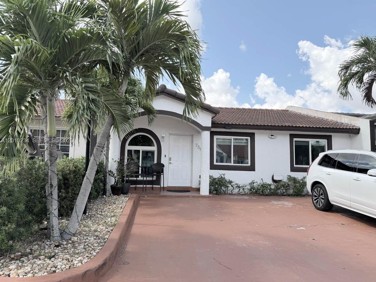 7560 173rd Ln - Photo 1