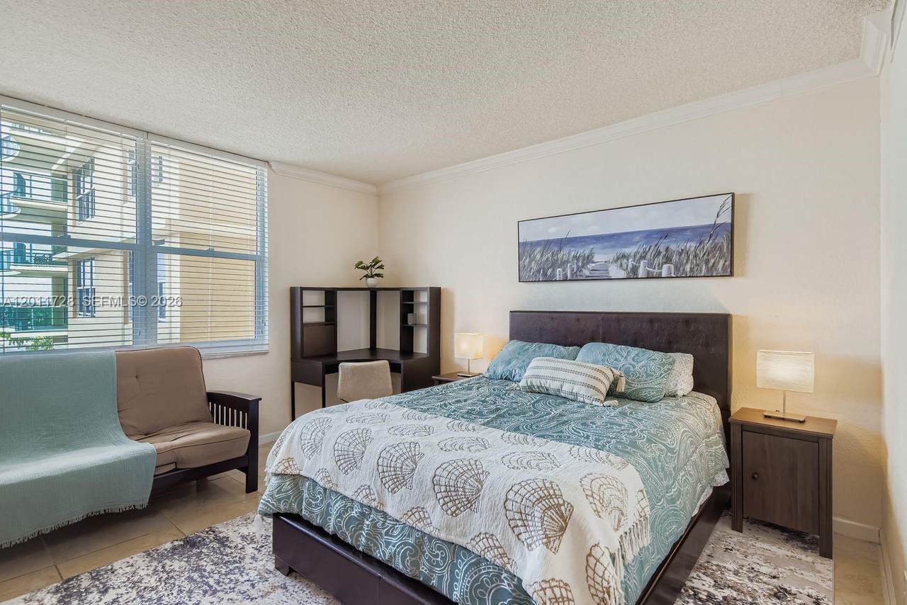 2501 Ocean Dr - Photo 1