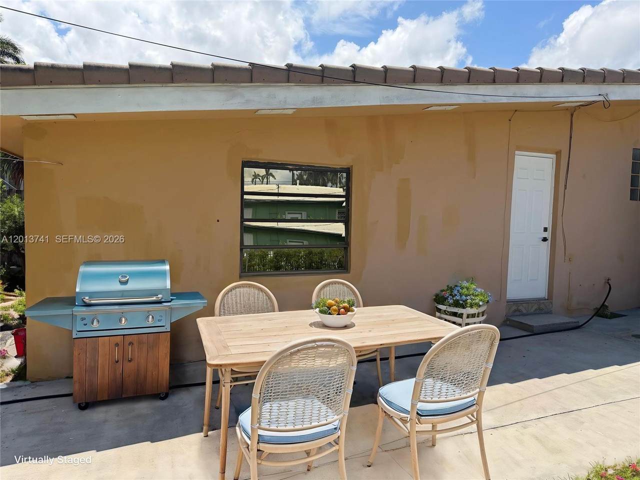 https://bt-photos.global.ssl.fastly.net/miami/1280_boomver_1_A12013741-2.jpg