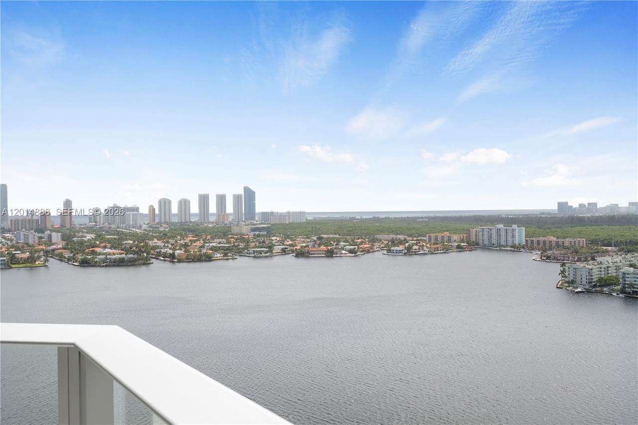 https://bt-photos.global.ssl.fastly.net/miami/1280_boomver_2_A12014888-2.jpg