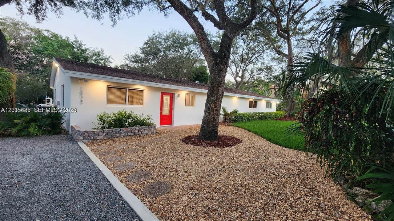 16575 Old Cutler Rd - Photo 1