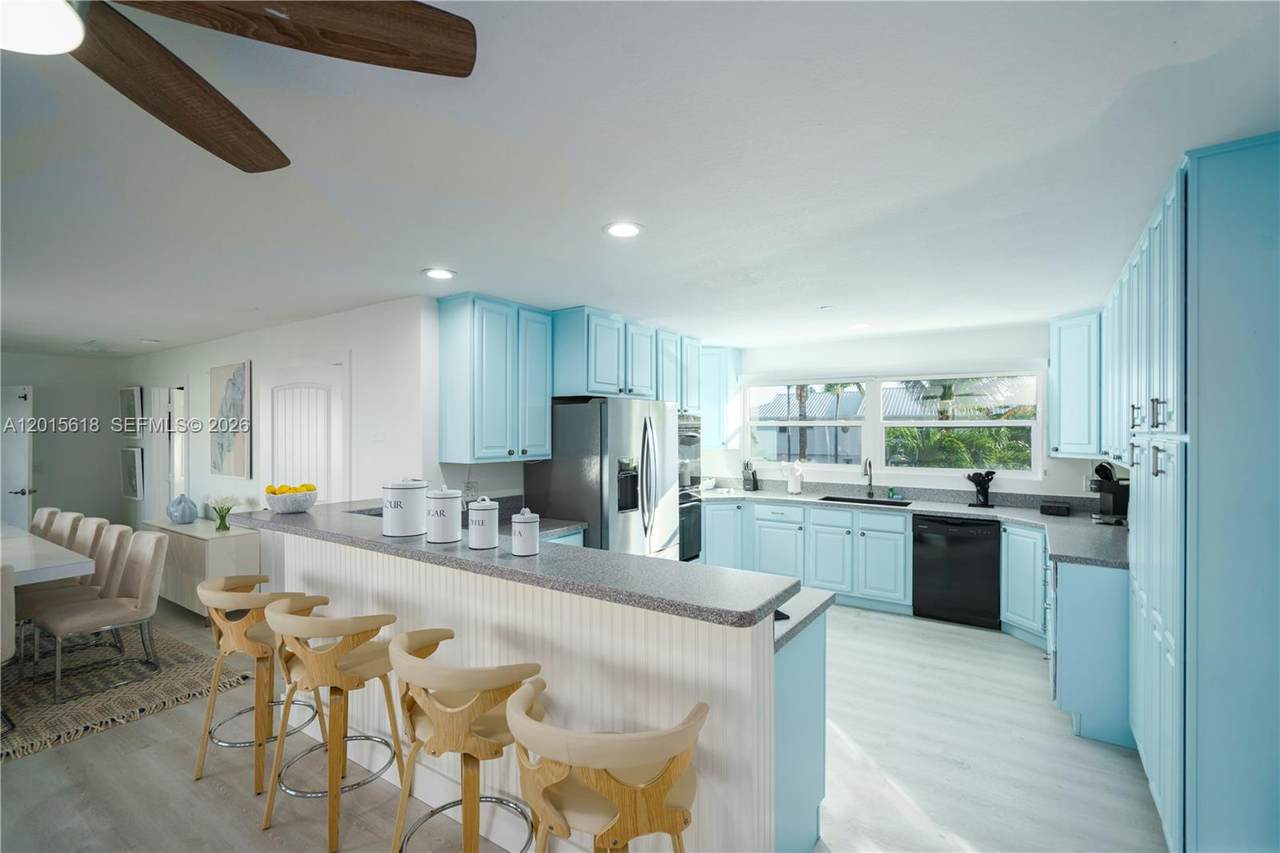 https://bt-photos.global.ssl.fastly.net/miami/1280_boomver_2_A12015618-2.jpg