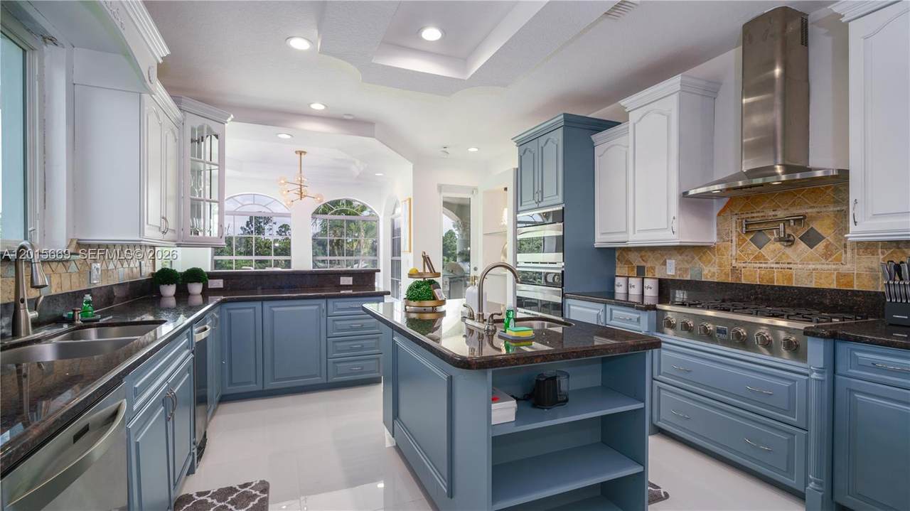 https://bt-photos.global.ssl.fastly.net/miami/1280_boomver_2_A12015669-2.jpg