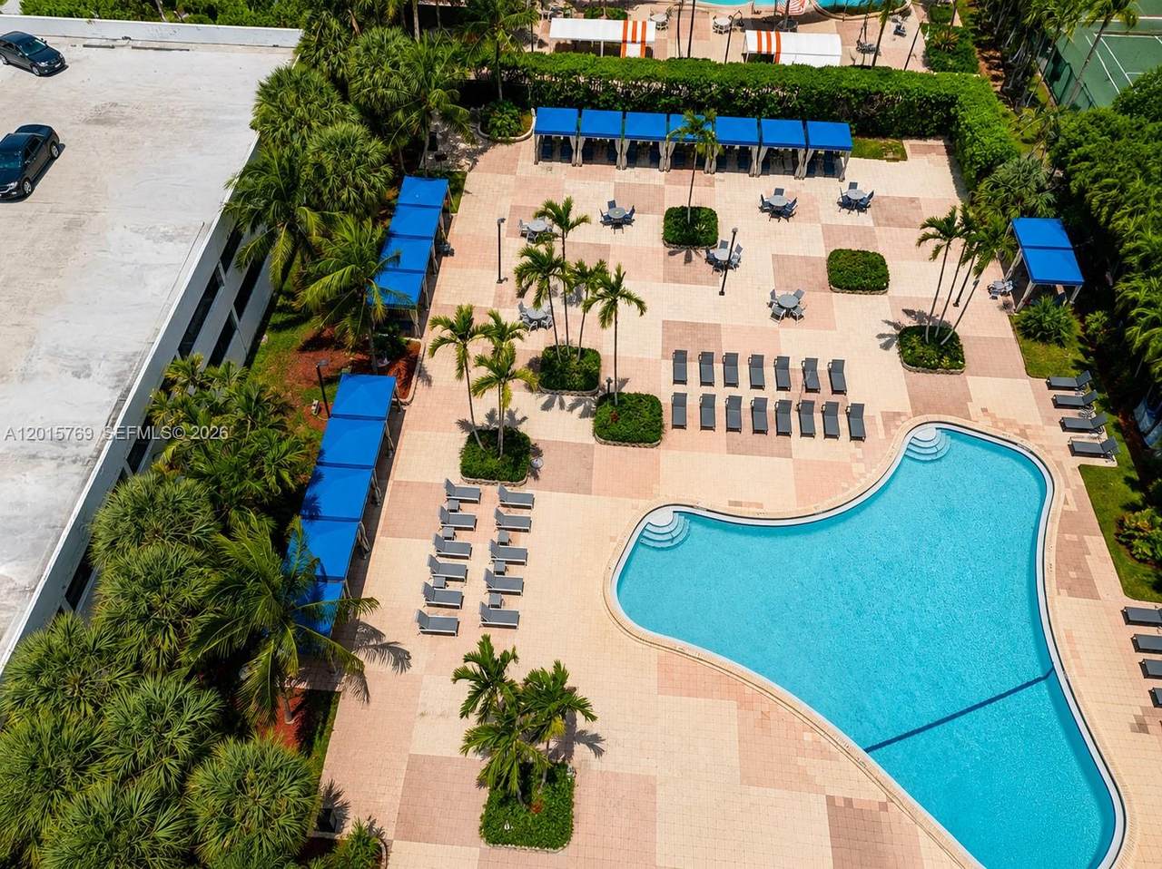 https://bt-photos.global.ssl.fastly.net/miami/1280_boomver_2_A12015769-2.jpg