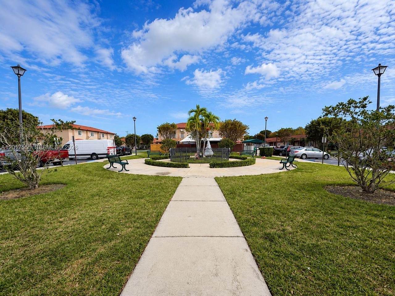 https://bt-photos.global.ssl.fastly.net/miami/1280_boomver_2_A12017555-2.jpg