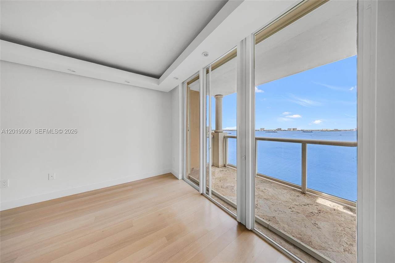 https://bt-photos.global.ssl.fastly.net/miami/1280_boomver_1_A12019099-2.jpg