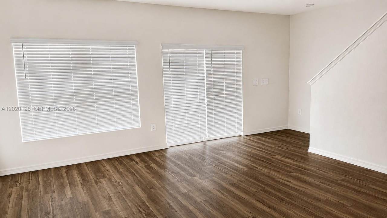 https://bt-photos.global.ssl.fastly.net/miami/1280_boomver_1_A12020198-2.jpg