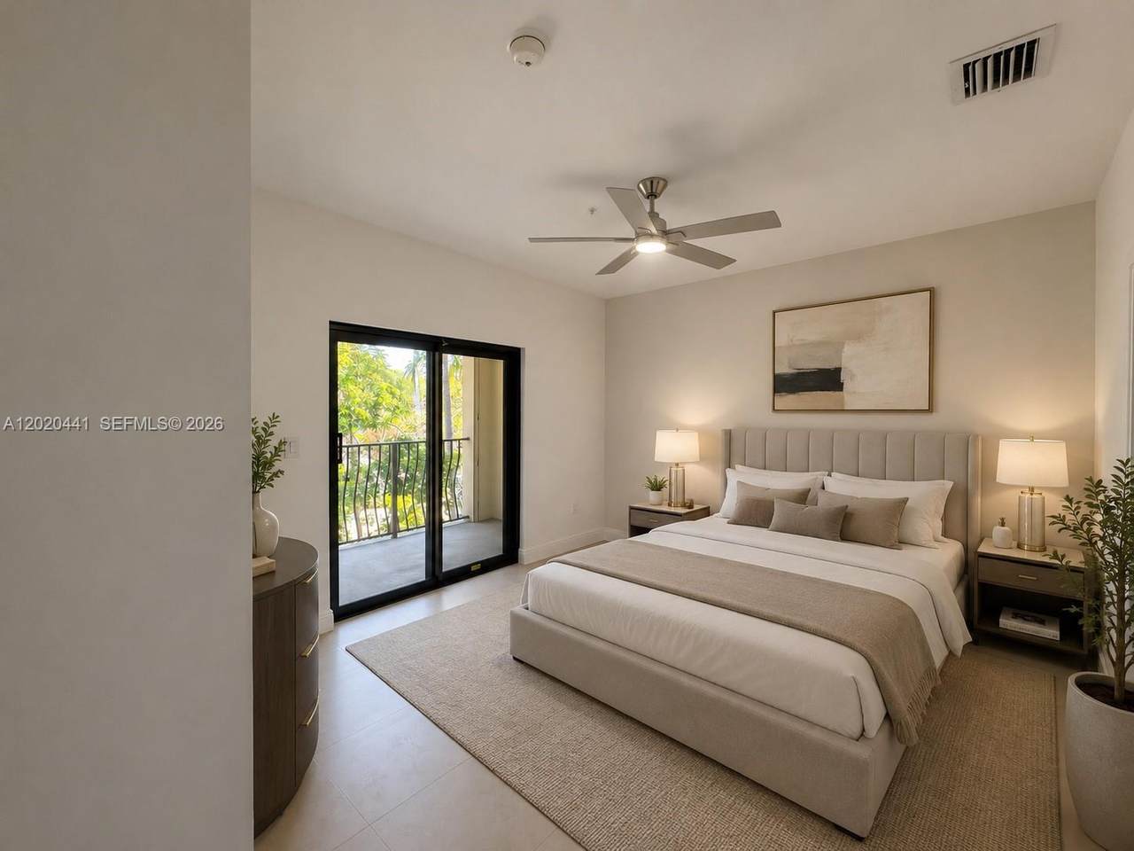 https://bt-photos.global.ssl.fastly.net/miami/1280_boomver_2_A12020441-2.jpg