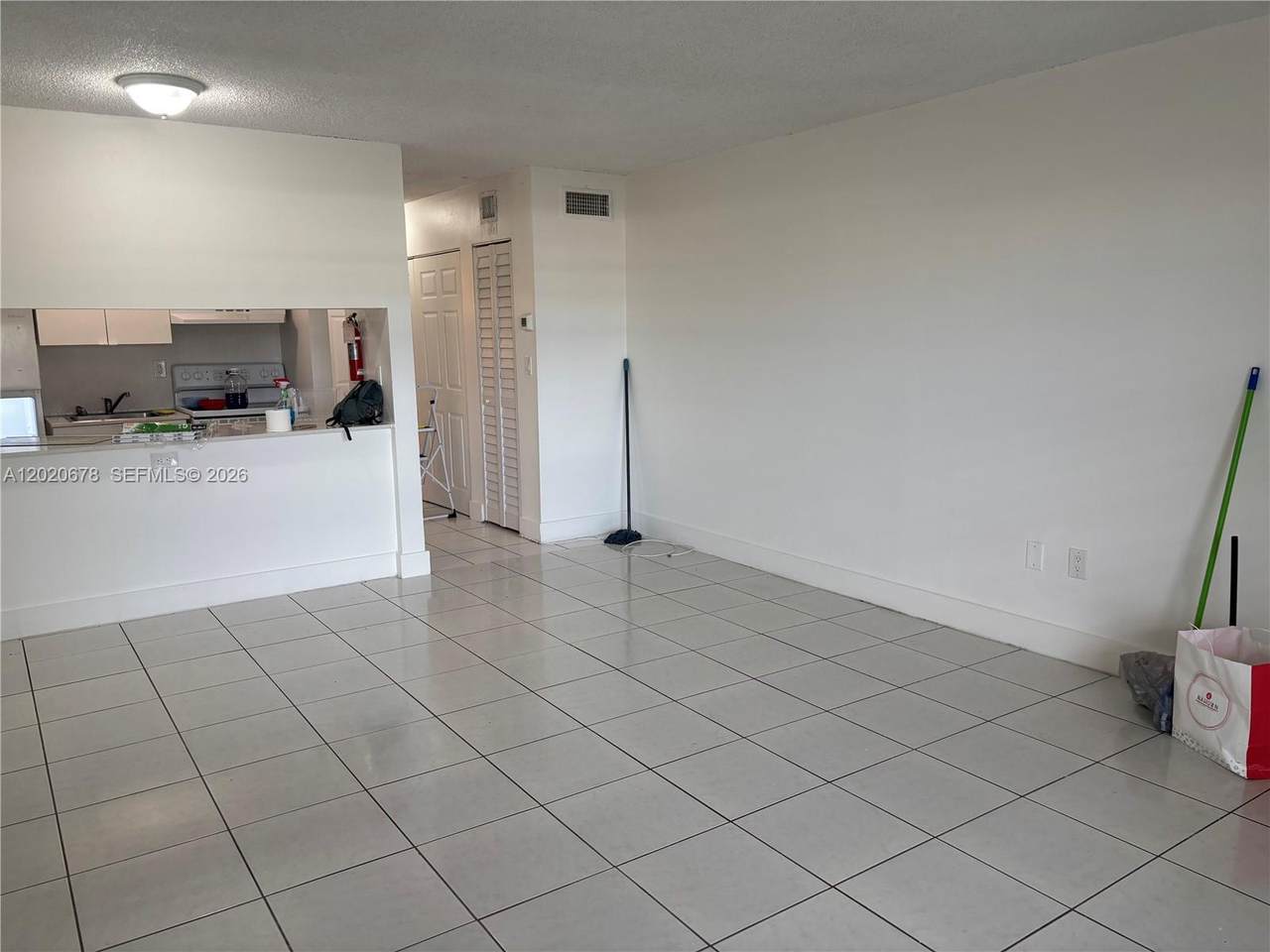 251 177th St - Photo 1