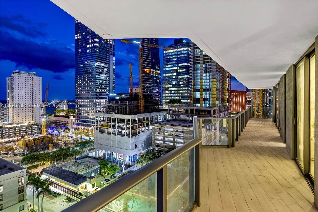 https://bt-photos.global.ssl.fastly.net/miami/1280_boomver_2_A12020700-2.jpg