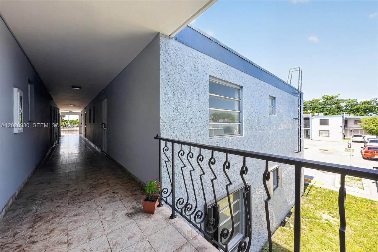https://bt-photos.global.ssl.fastly.net/miami/1280_boomver_2_A12020980-2.jpg