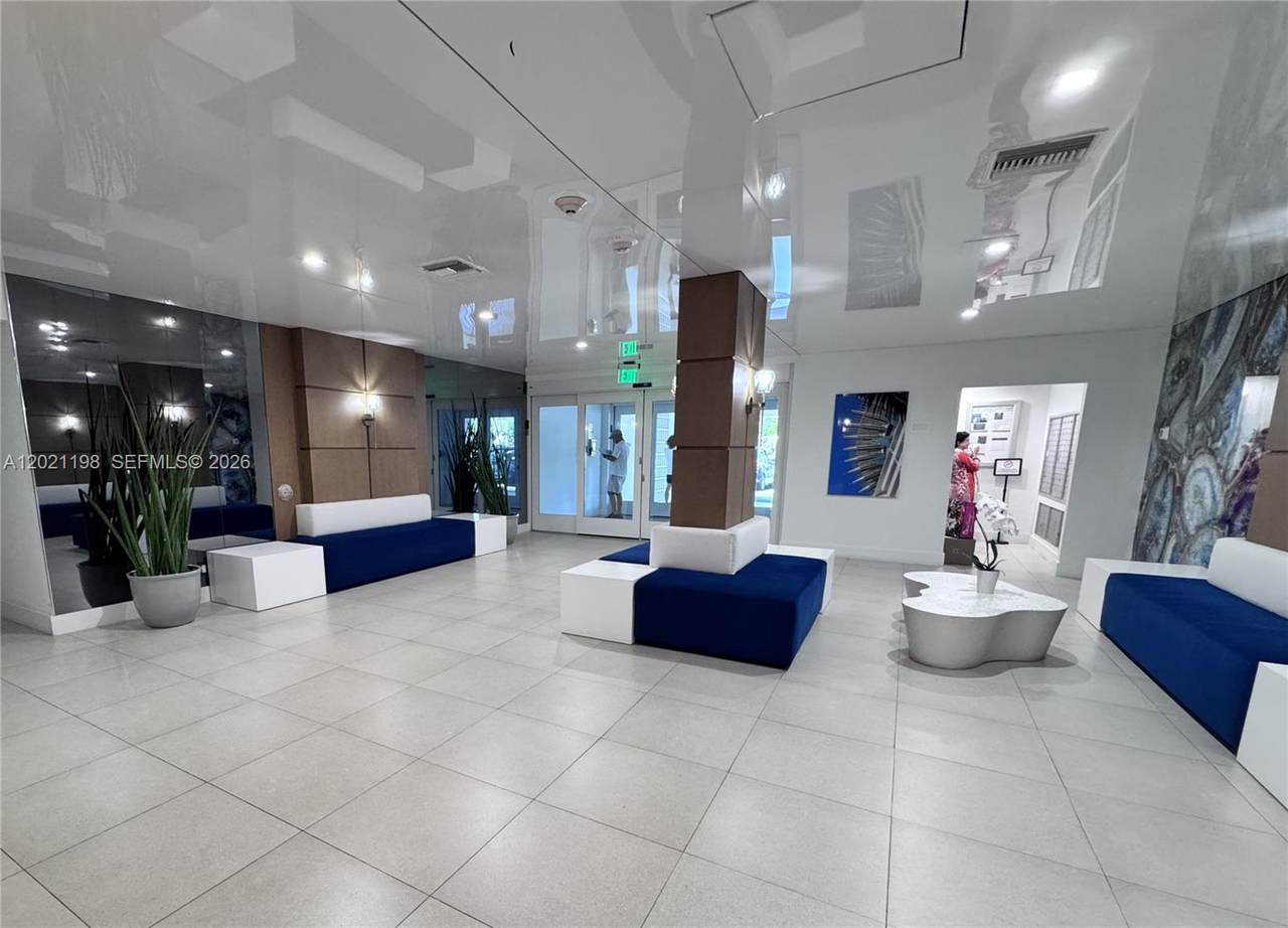 https://bt-photos.global.ssl.fastly.net/miami/1280_boomver_2_A12021198-2.jpg