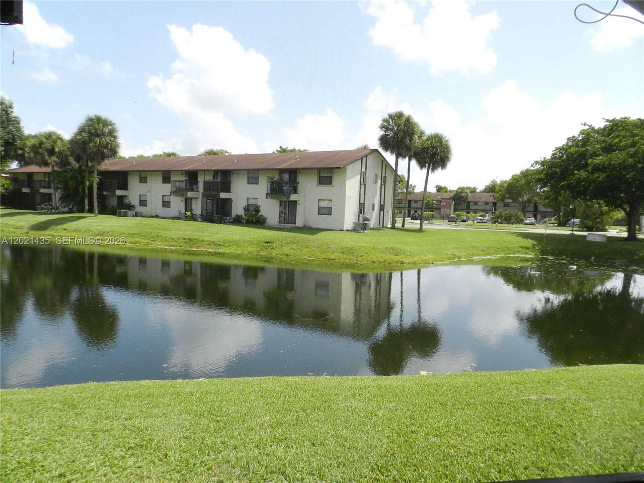 6020 Shakerwood Cir - Photo 1