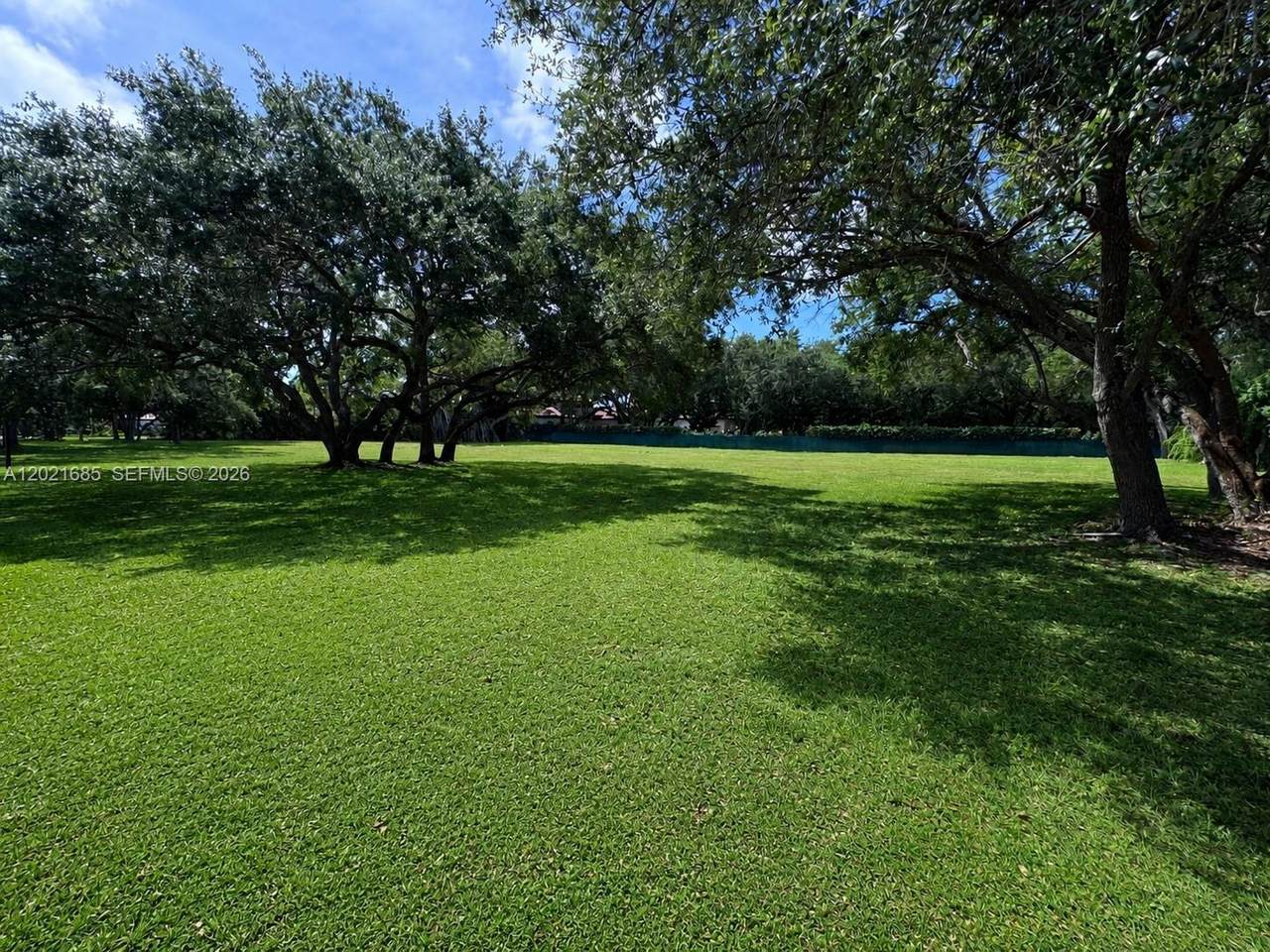 https://bt-photos.global.ssl.fastly.net/miami/orig_boomver_2_A12021685-2.jpg