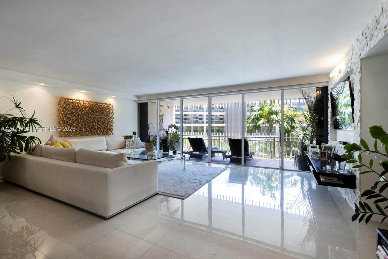 https://bt-photos.global.ssl.fastly.net/miami/1280_boomver_2_A12021794-2.jpg